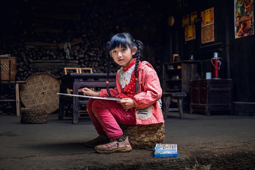 杨明鑫最新照片揭秘，小巷中的隐藏美食天堂之旅